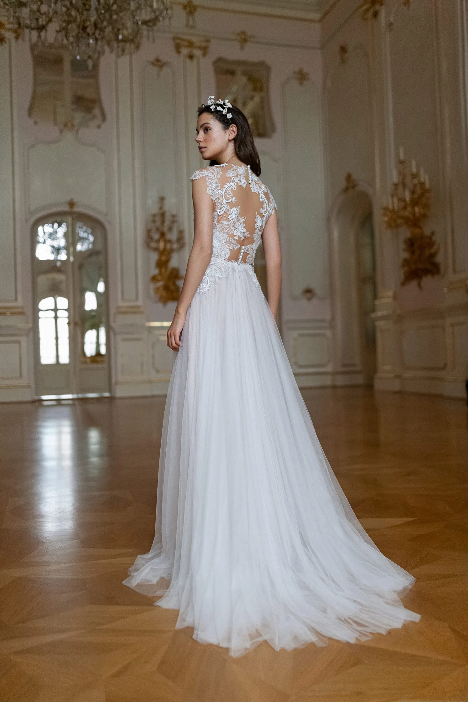 Daalarna Spring 2022 Bridal Collection. theweddingnotebook.com
