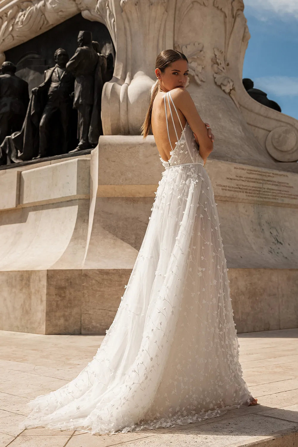 Daalarna Fall 2021 Bridal Collection. theweddingnotebook.com
