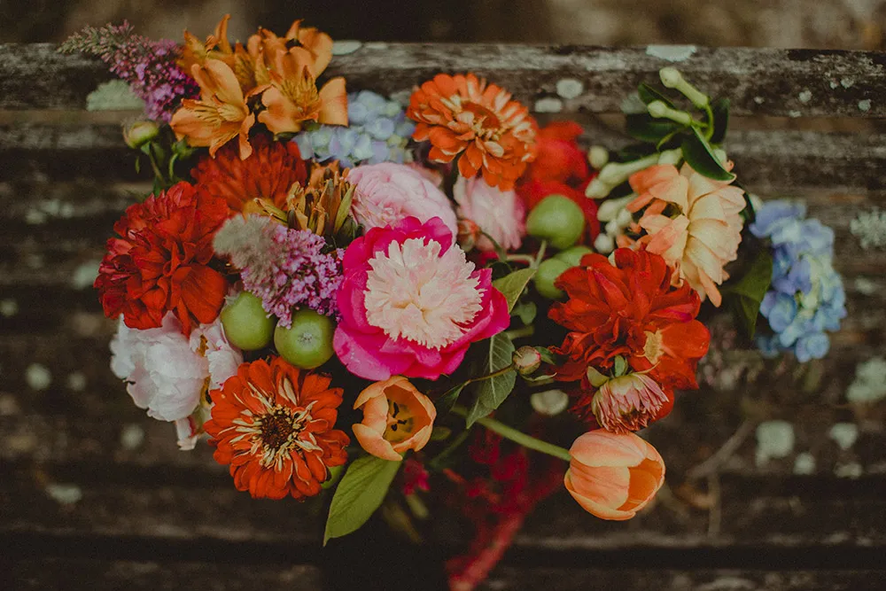 Photo by Wedding Gallery Studio. theweddingnotebook.com