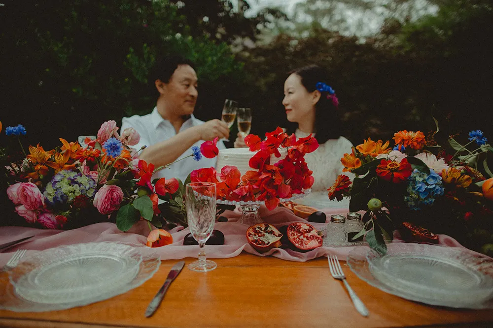 Photo by Wedding Gallery Studio. theweddingnotebook.com