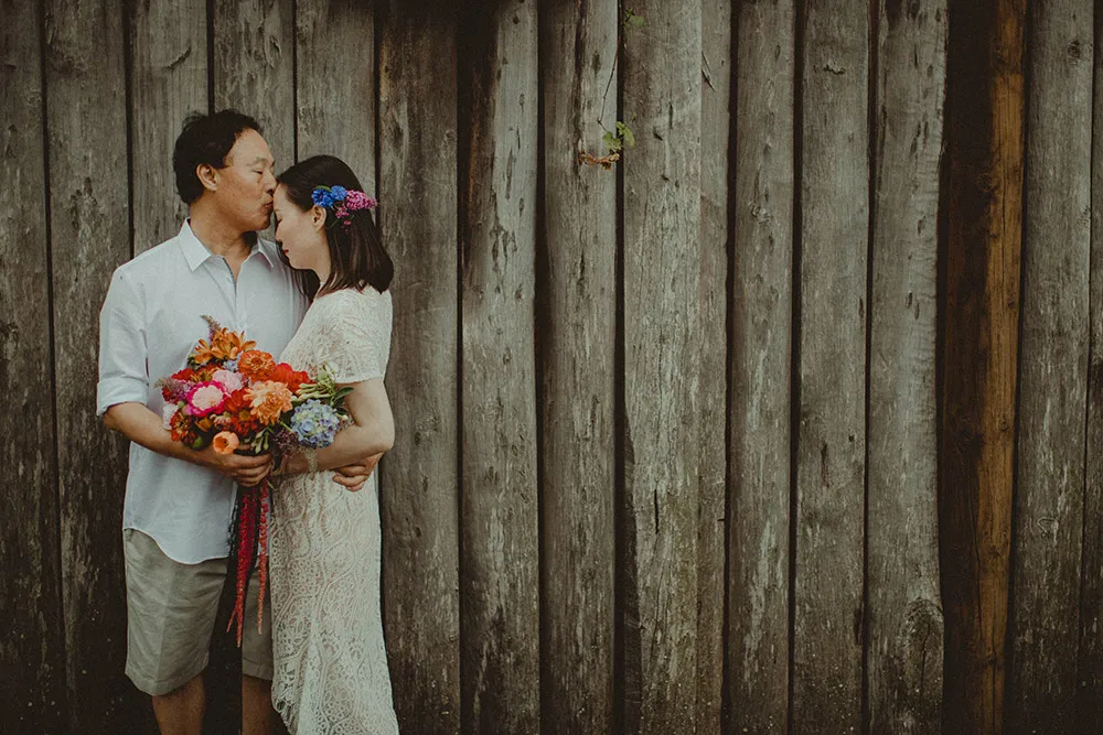 Photo by Wedding Gallery Studio. theweddingnotebook.com