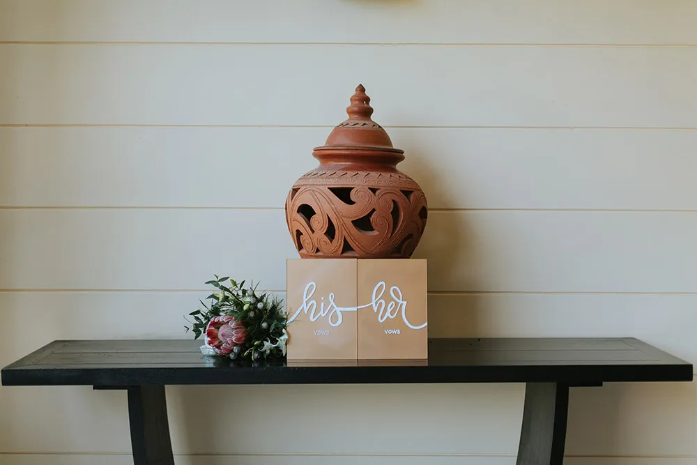 Munkeat Studio. theweddingnotebook.com