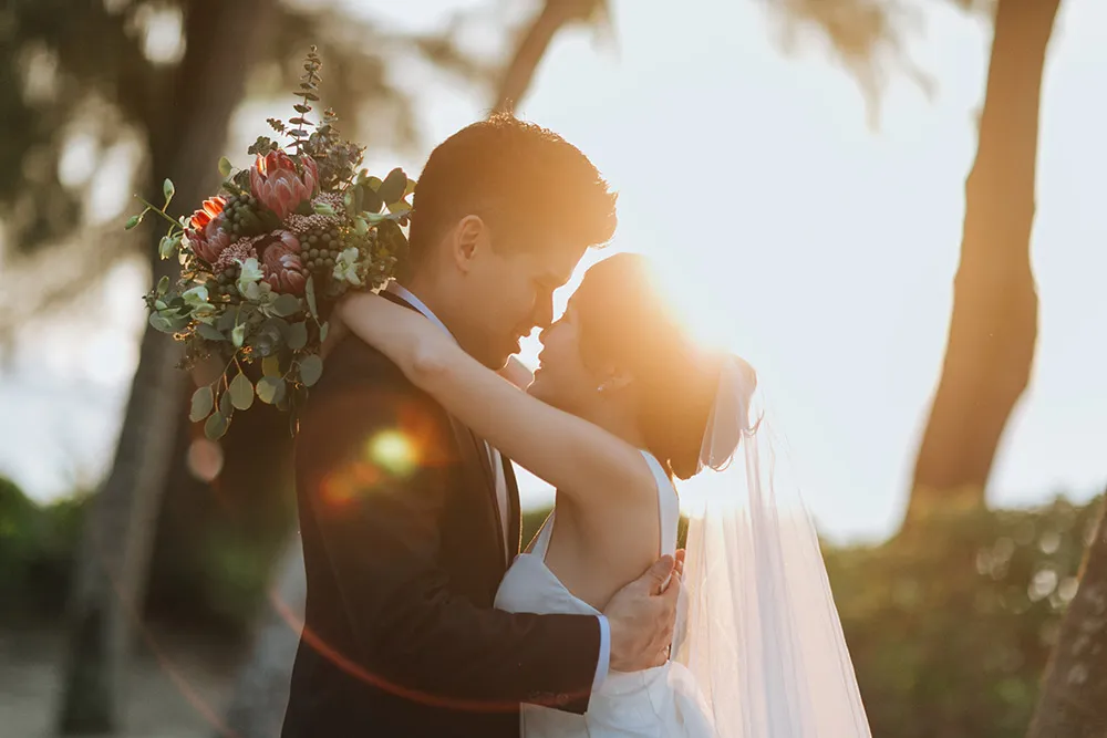 Munkeat Studio. theweddingnotebook.com