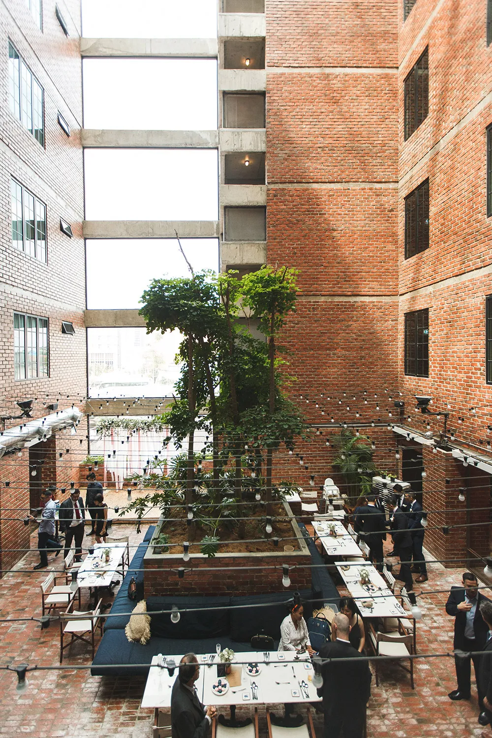 Photo by CJ Photography. theweddingnotebook.com