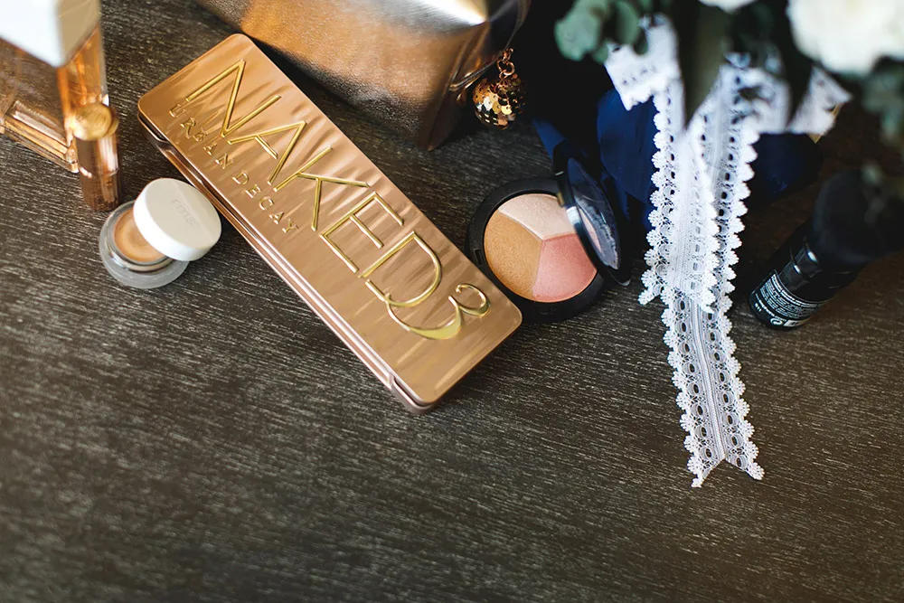 Photo by CJ Photography. theweddingnotebook.com