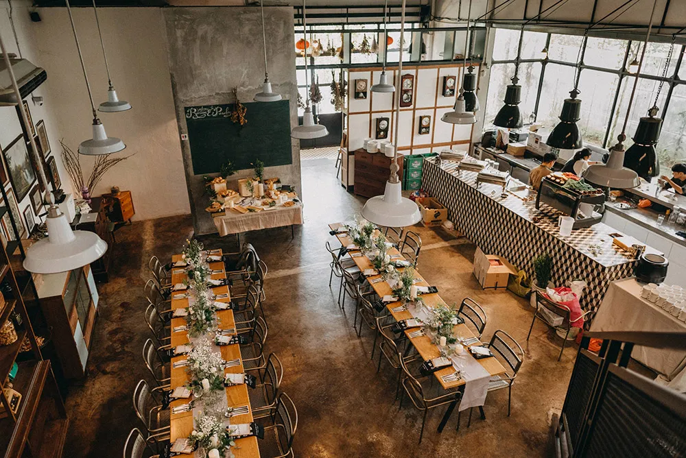 Photo by Peter Herman Photography. theweddingnotebook.com