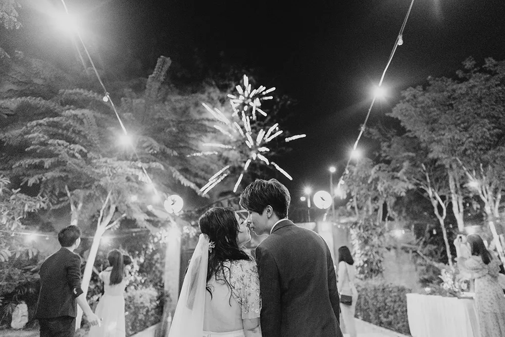 Photo by Peter Herman Photography. theweddingnotebook.com