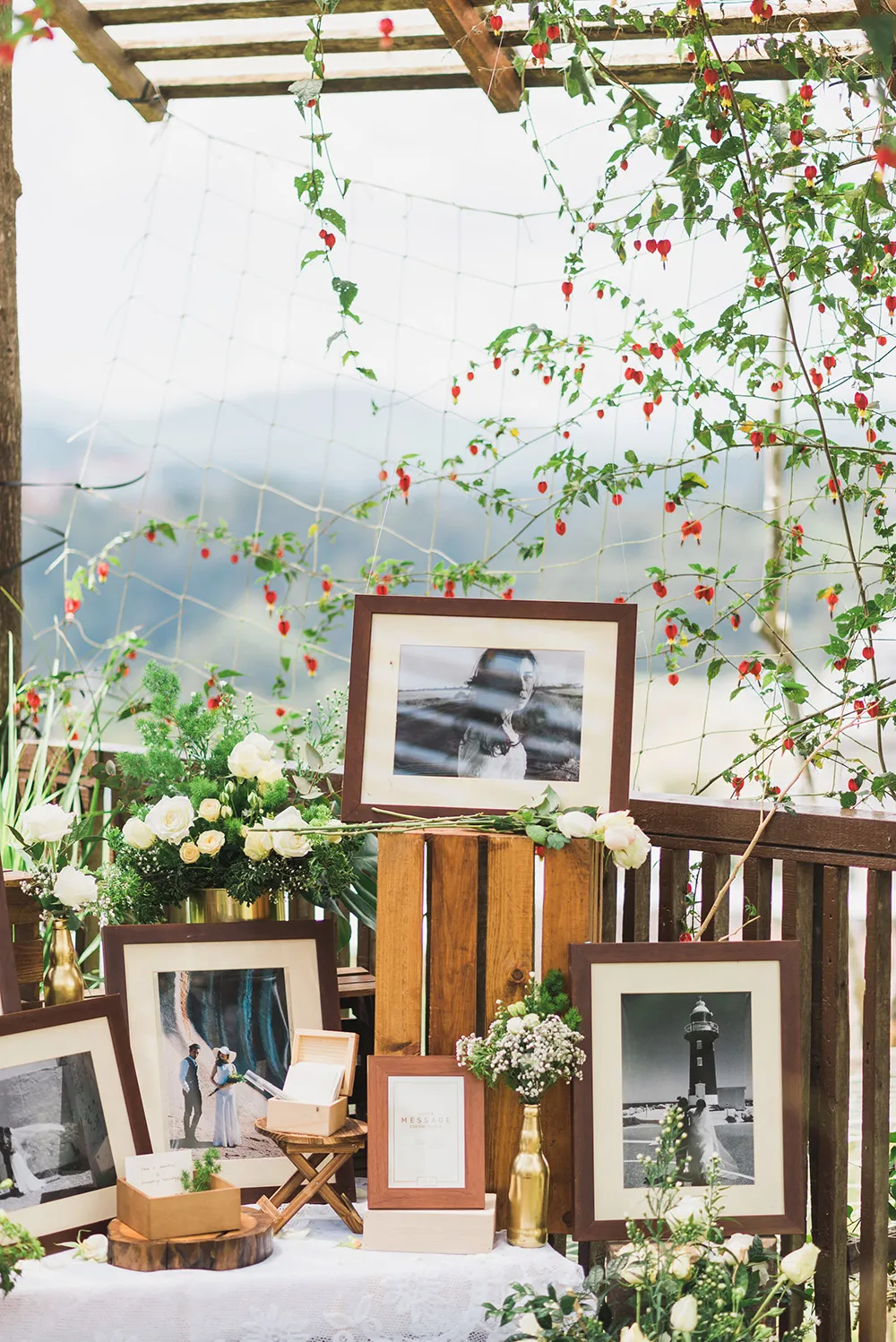 Photo by Peter Herman Photography. theweddingnotebook.com