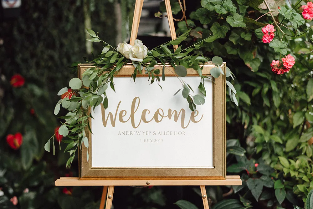 Photo by Peter Herman Photography. theweddingnotebook.com