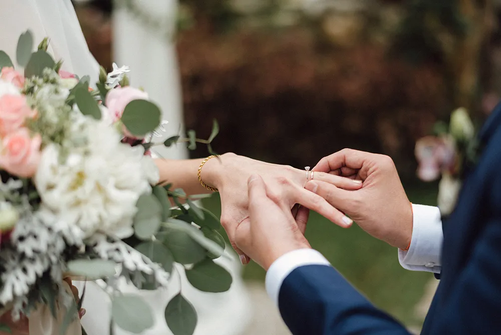 Photo by Peter Herman Photography. theweddingnotebook.com