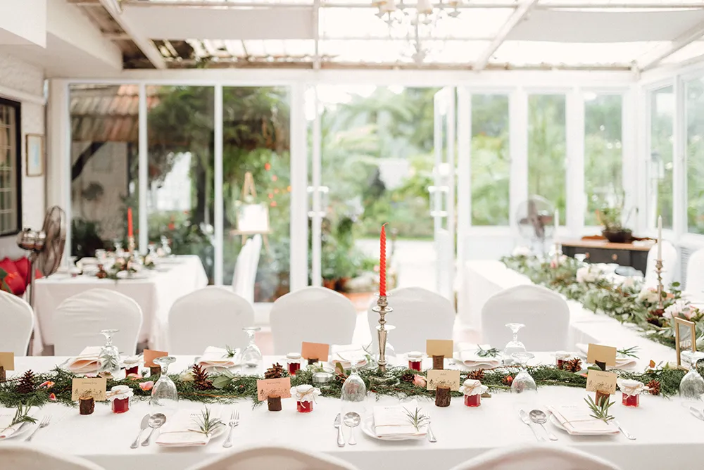 Photo by Peter Herman Photography. theweddingnotebook.com