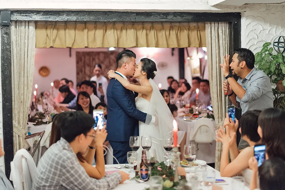 Photo by Peter Herman Photography. theweddingnotebook.com