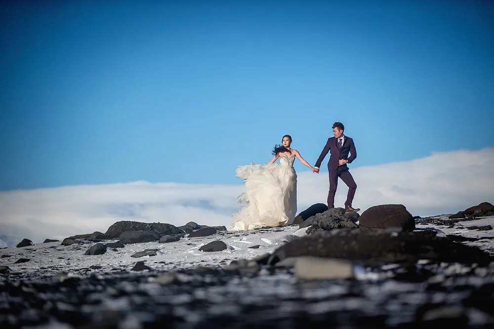 Photo by Acapella Photography. theweddingnotebook.com