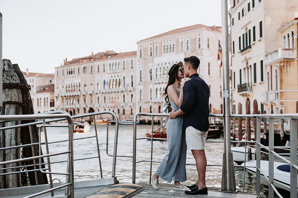 Destination bridal portraits in Venice. Chester Kher Creations. theweddingnotebook.com