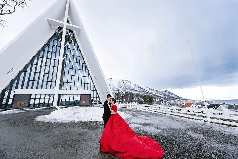 Photo by Sheerss. theweddingnotebook.com