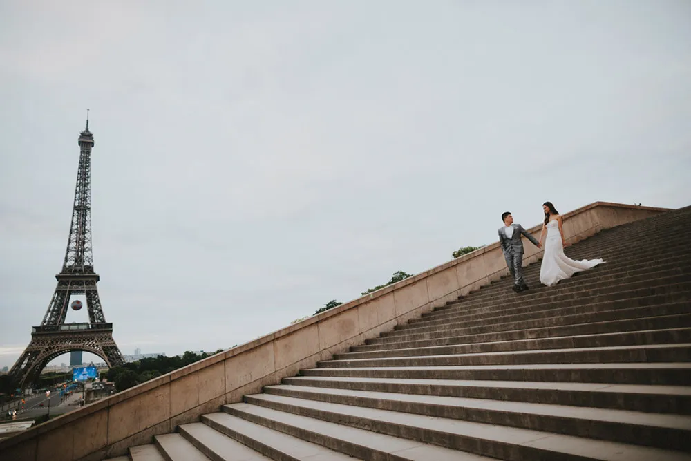 Photo by Synchronal Photography. theweddingnotebook.com