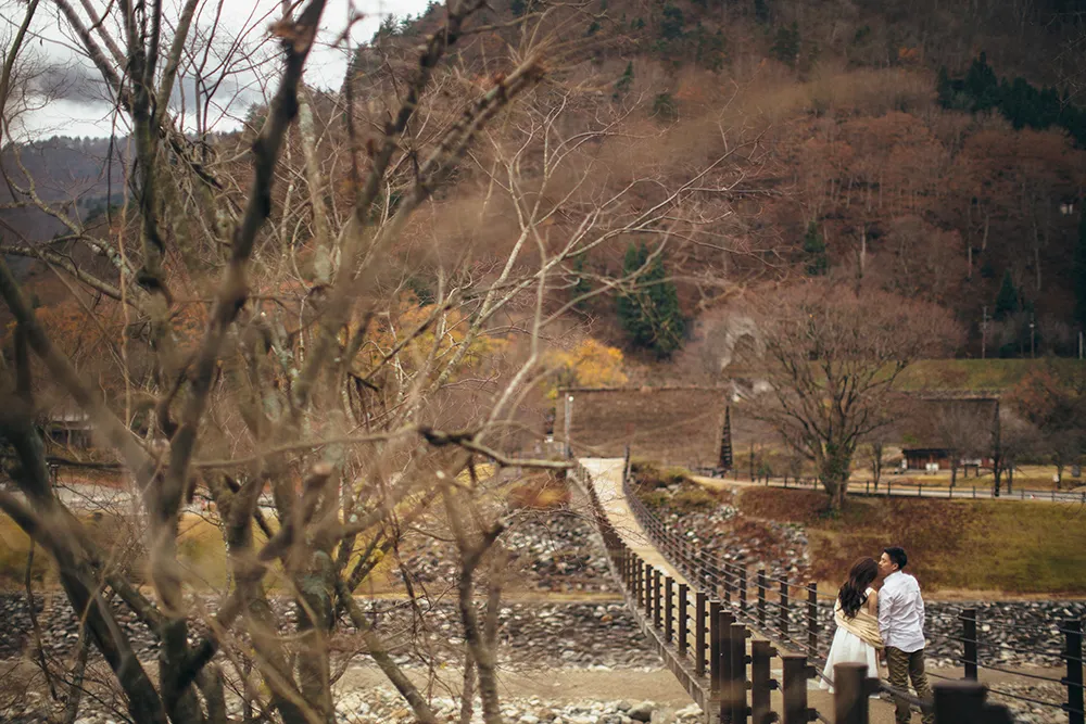 Photography by Quarter A. Shirakawa Japan. theweddingnotebook.com 