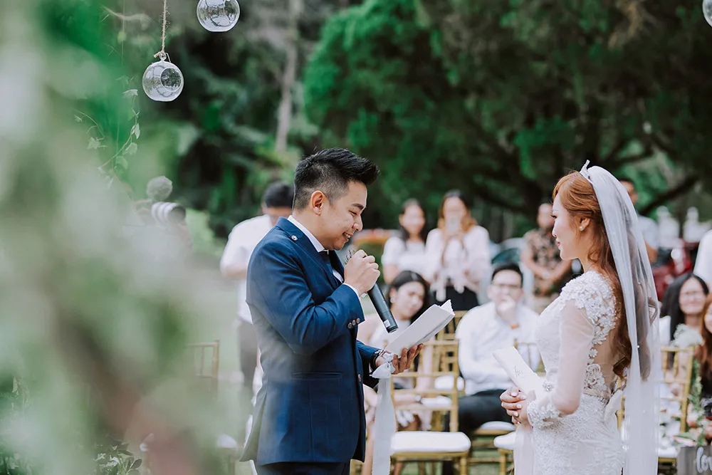 Louis Loo Photography. theweddingnotebook.com