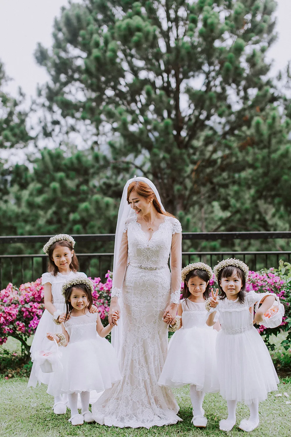 Louis Loo Photography. theweddingnotebook.com