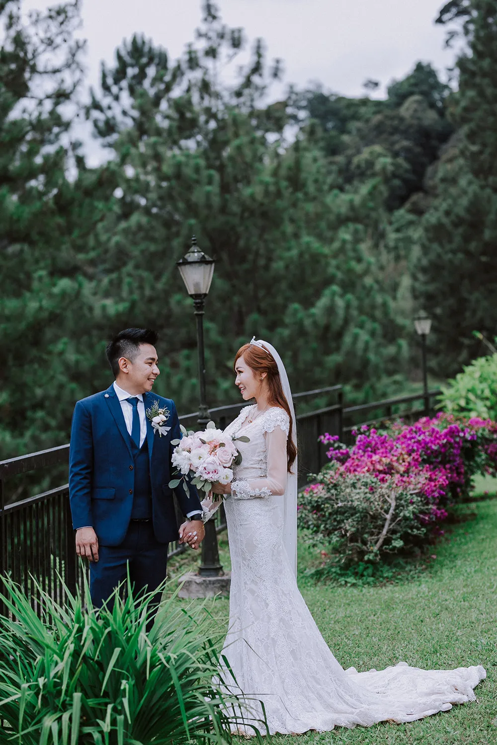 Louis Loo Photography. theweddingnotebook.com