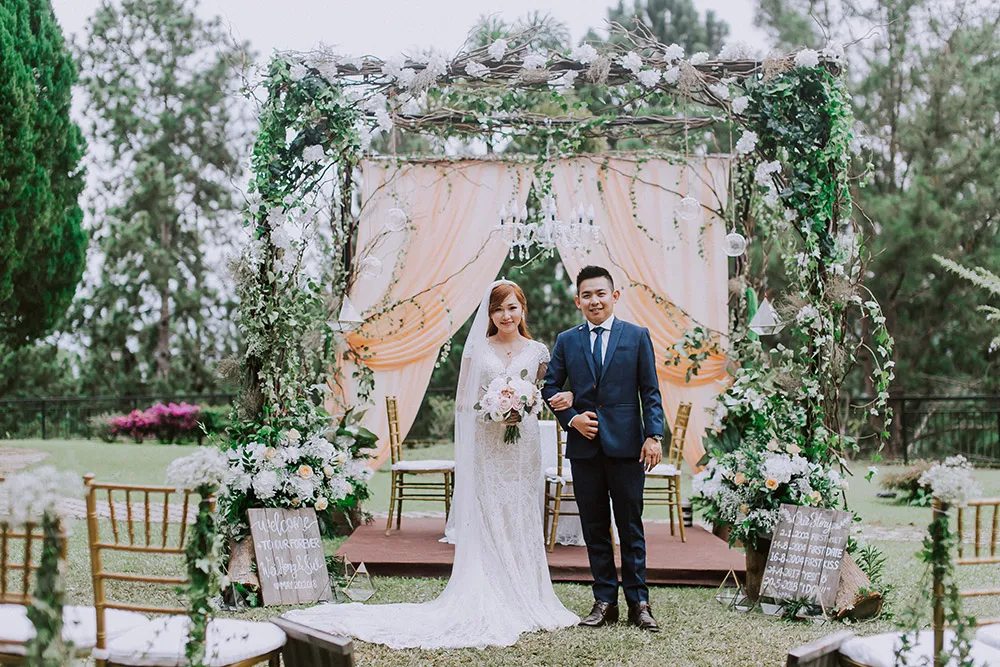 Louis Loo Photography. theweddingnotebook.com