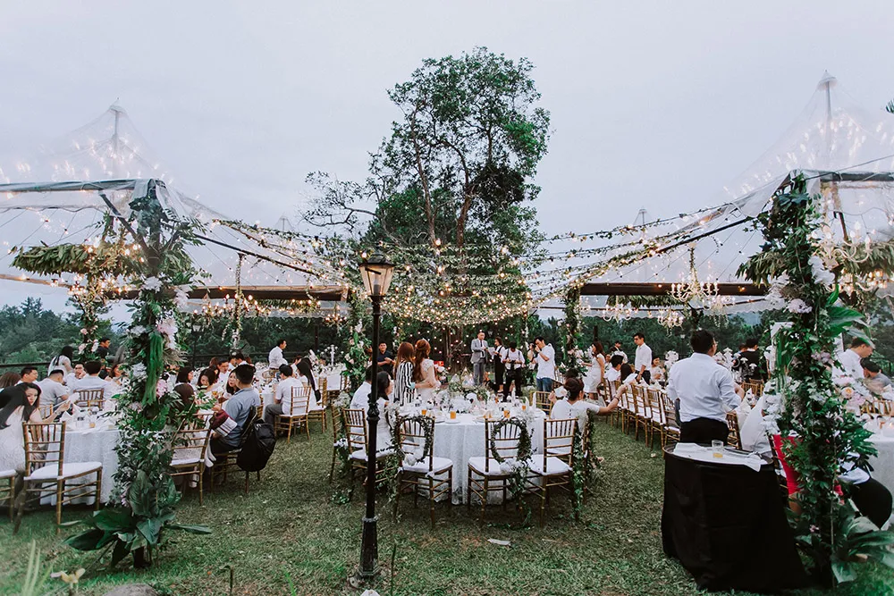 Louis Loo Photography. theweddingnotebook.com