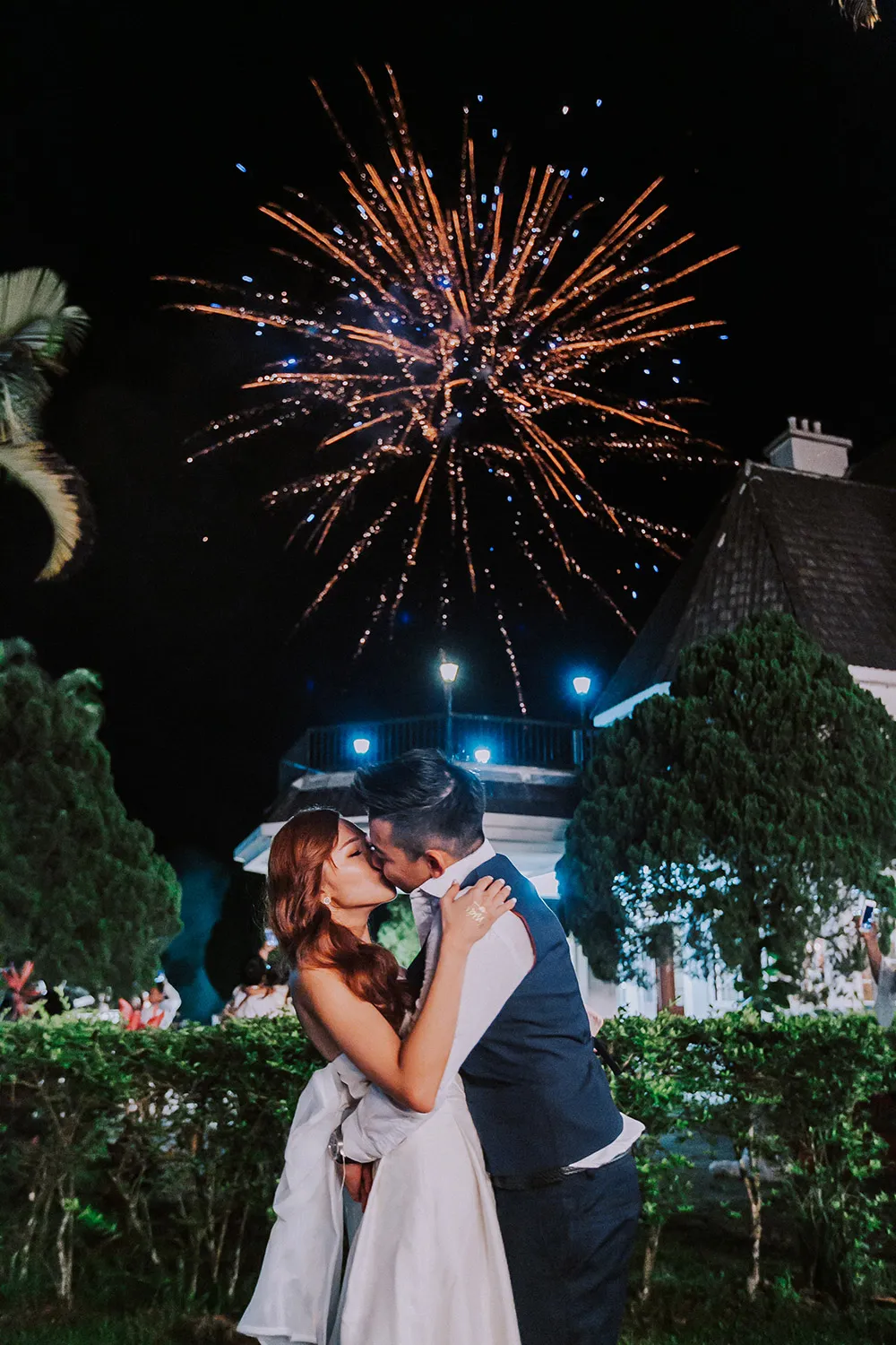 Louis Loo Photography. theweddingnotebook.com