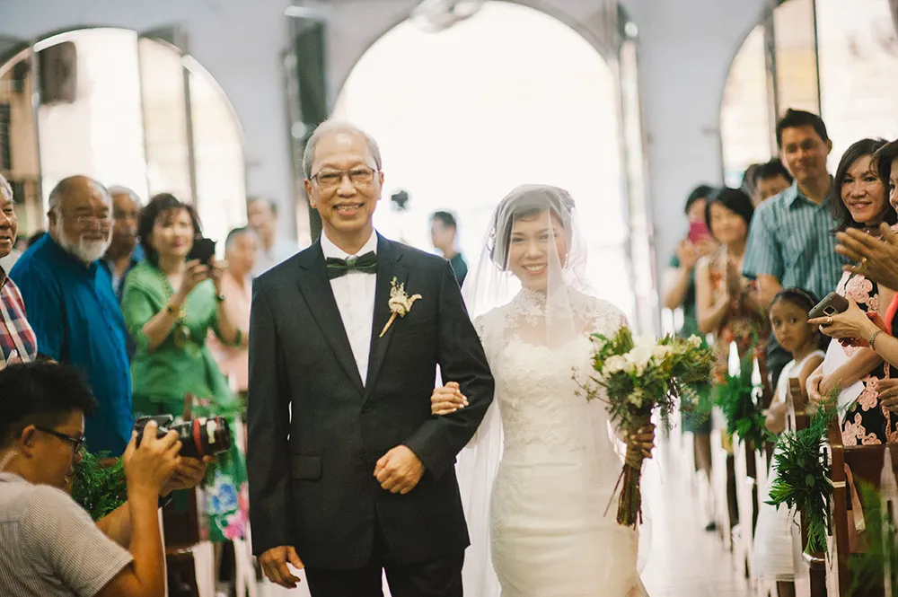 Munkeat Photography. theweddingnotebook.com