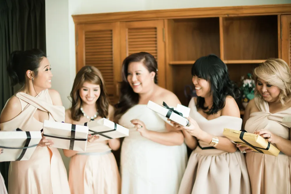 Photo by Toto Villaruel Photography. theweddingnotebook.com