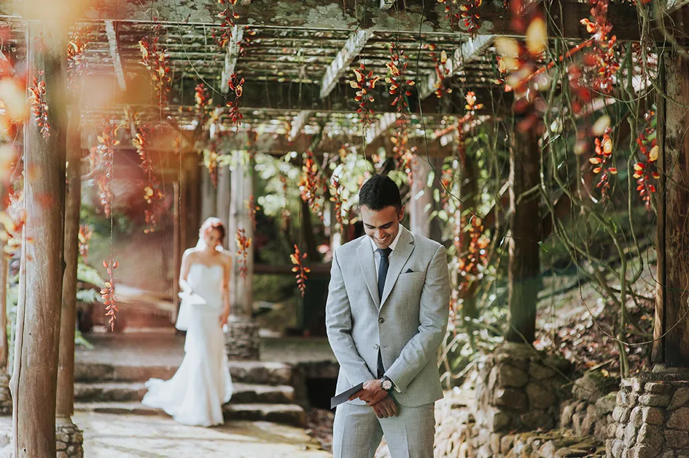 Munkeat Photography. theweddingnotebook.com