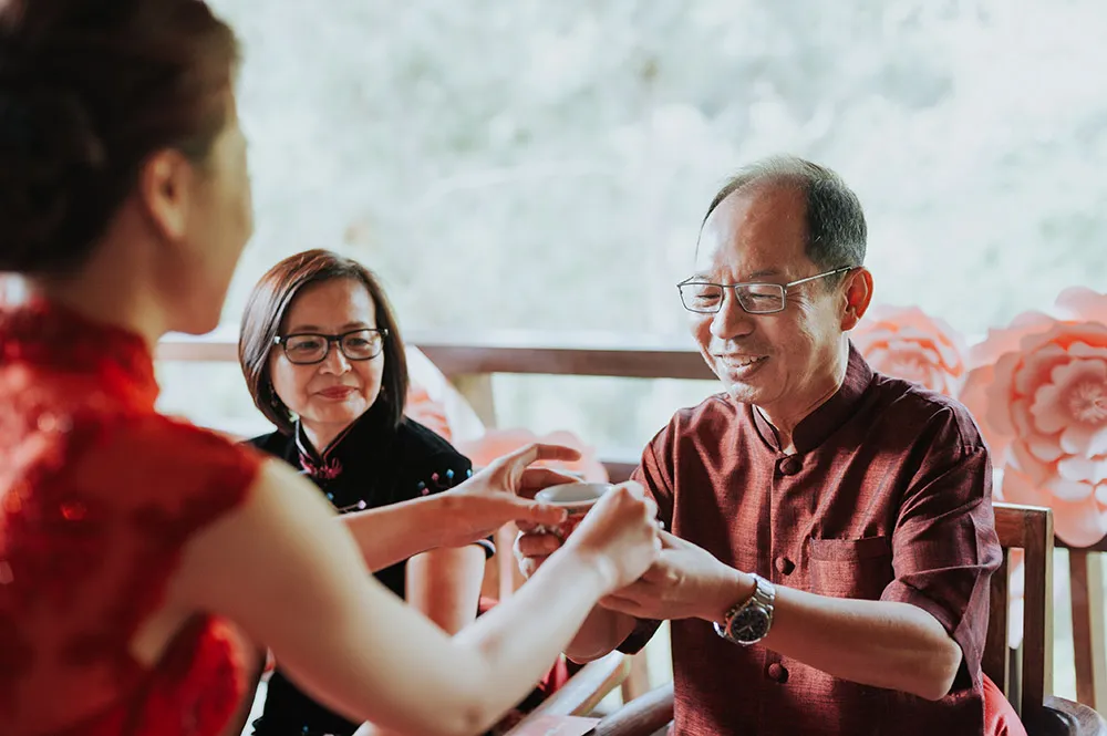 Munkeat Photography. theweddingnotebook.com