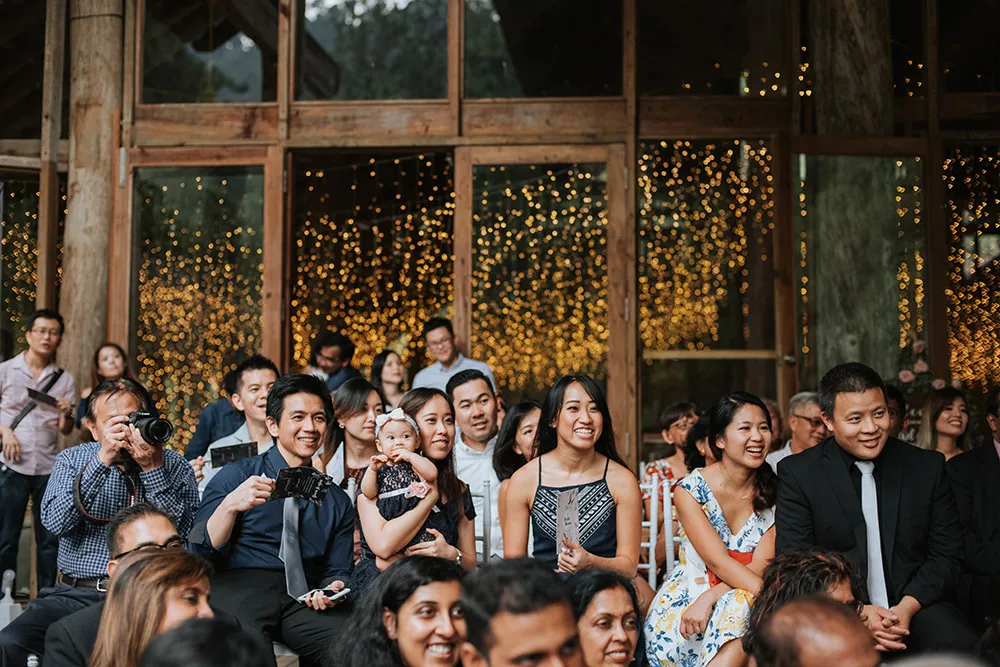 Munkeat Photography. theweddingnotebook.com