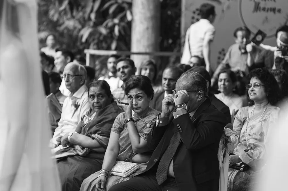 Munkeat Photography. theweddingnotebook.com