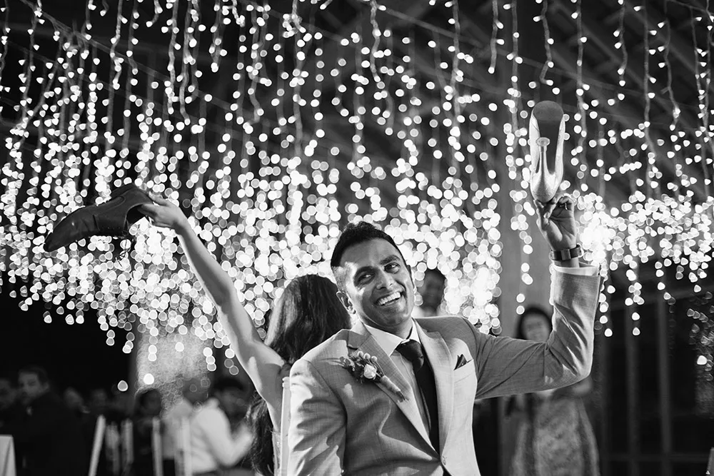 Munkeat Photography. theweddingnotebook.com