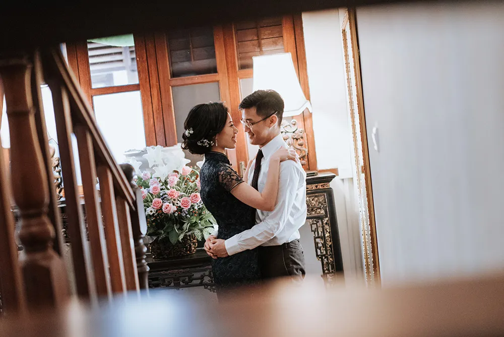 Photo by Yung Yaw and Manoj of Munkeat Studio. theweddingnotebook.com