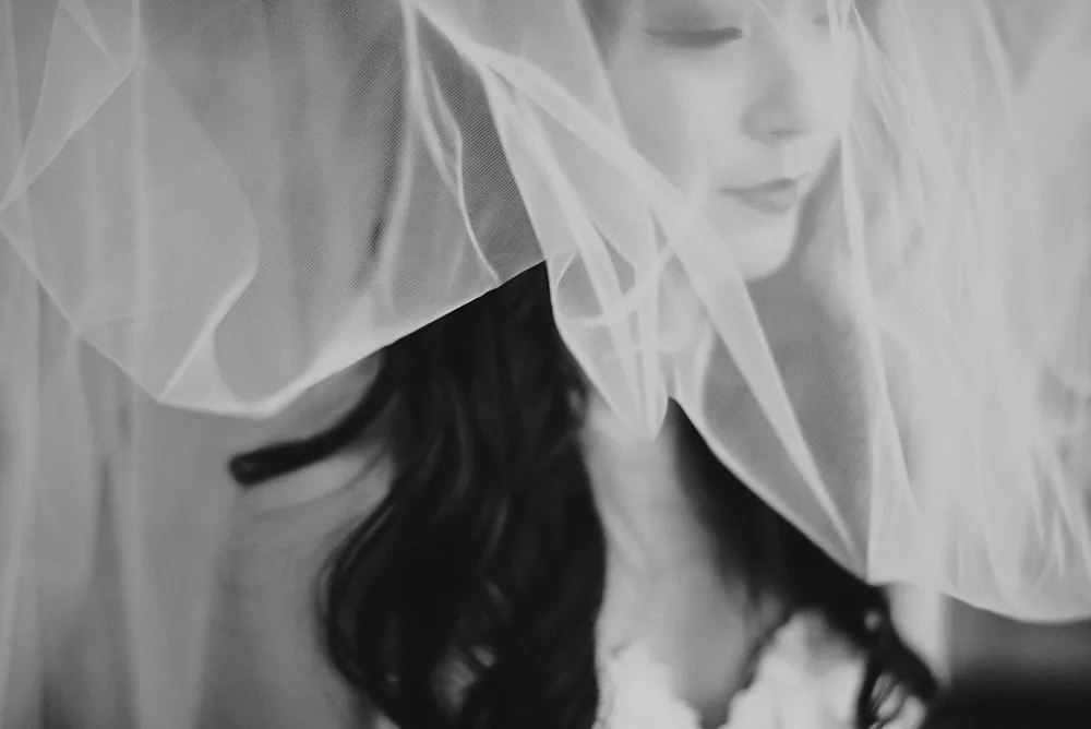 Photo by Bloc Memoire Photography. theweddingnotebook.com