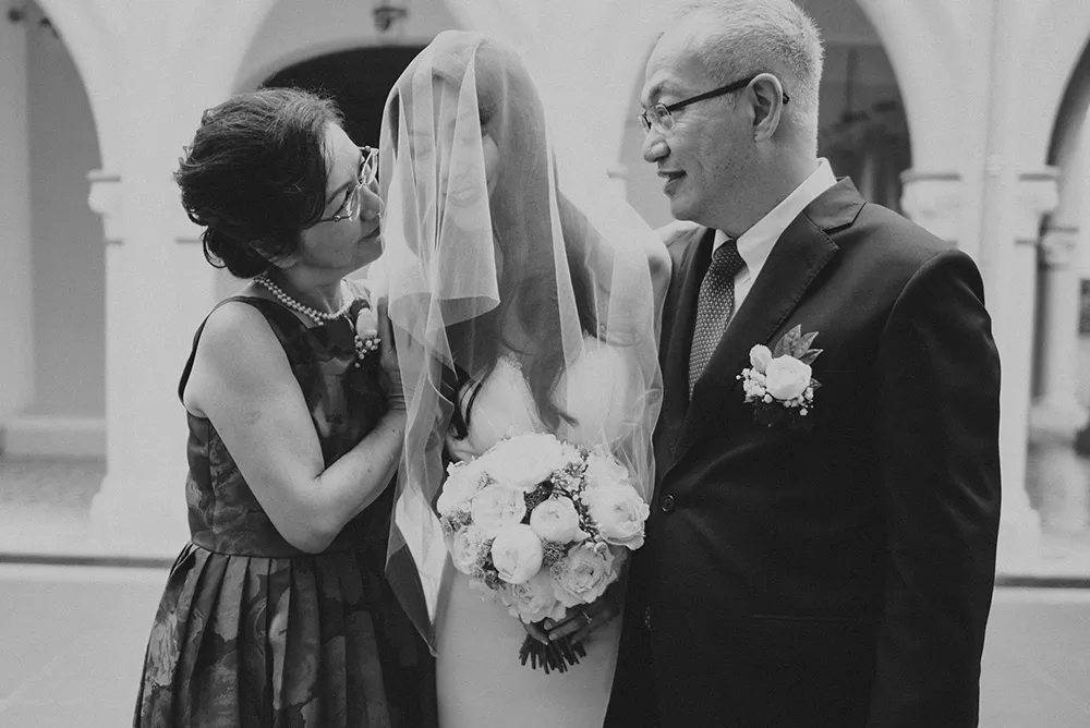 Photo by Bloc Memoire Photography. theweddingnotebook.com