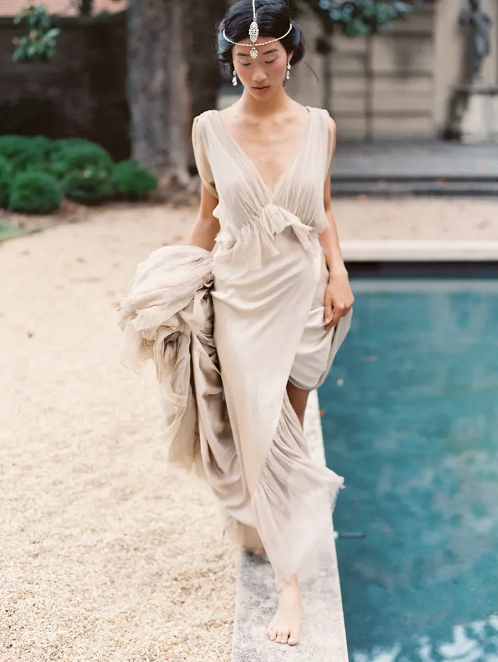 Yvette – Enchanted Atelier By Liv Hart Fall 2015 Collection. Photo by Laura Gordon Photography. theweddingnotebook.com