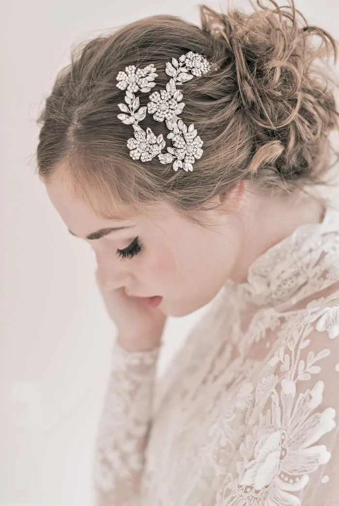 'Anastasia Comb' Enchanted Atelier Fall Winter 2013 Collection. theweddingnotebook.com