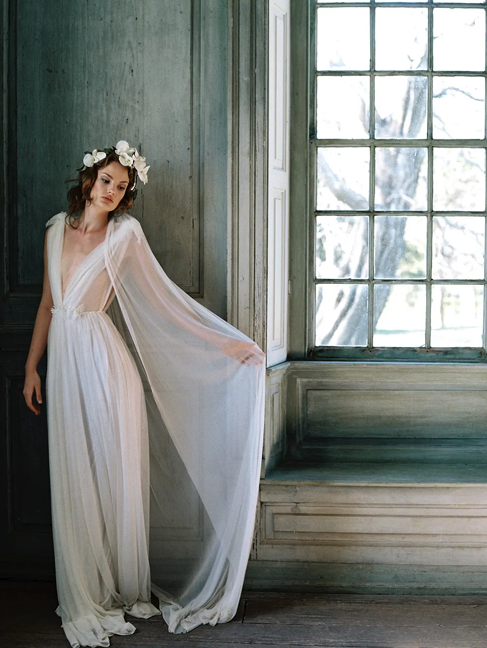 Enchanted Atelier by Liv Hart Spring 2017 Collection. theweddingnotebook.com