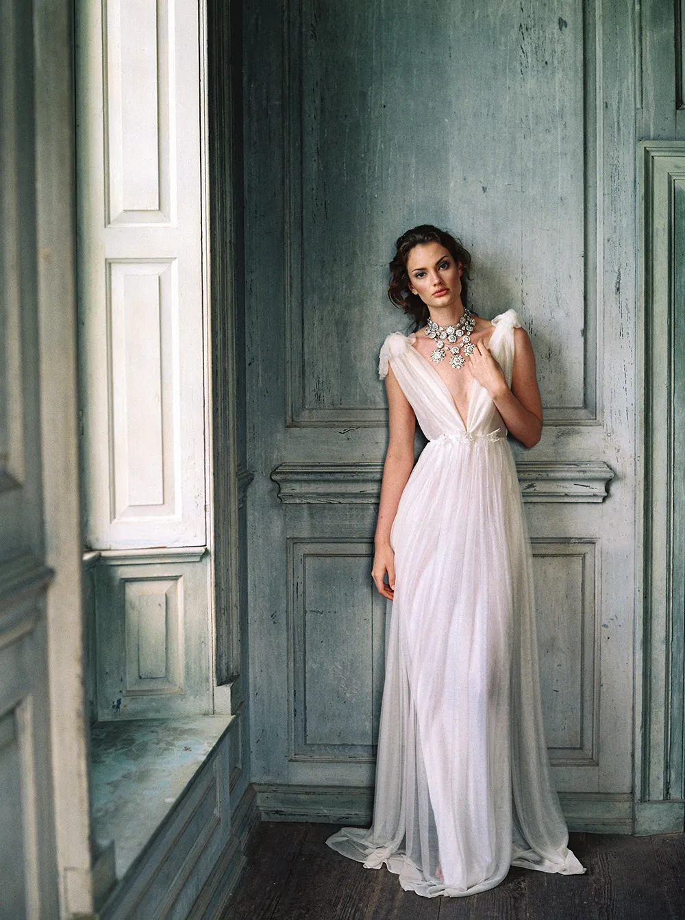 Enchanted Atelier by Liv Hart Spring 2017 Collection. theweddingnotebook.com