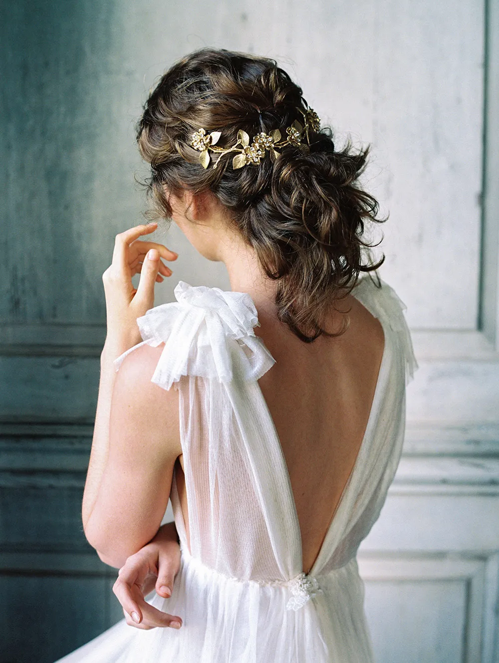 Enchanted Atelier by Liv Hart Spring 2017 Collection. theweddingnotebook.com