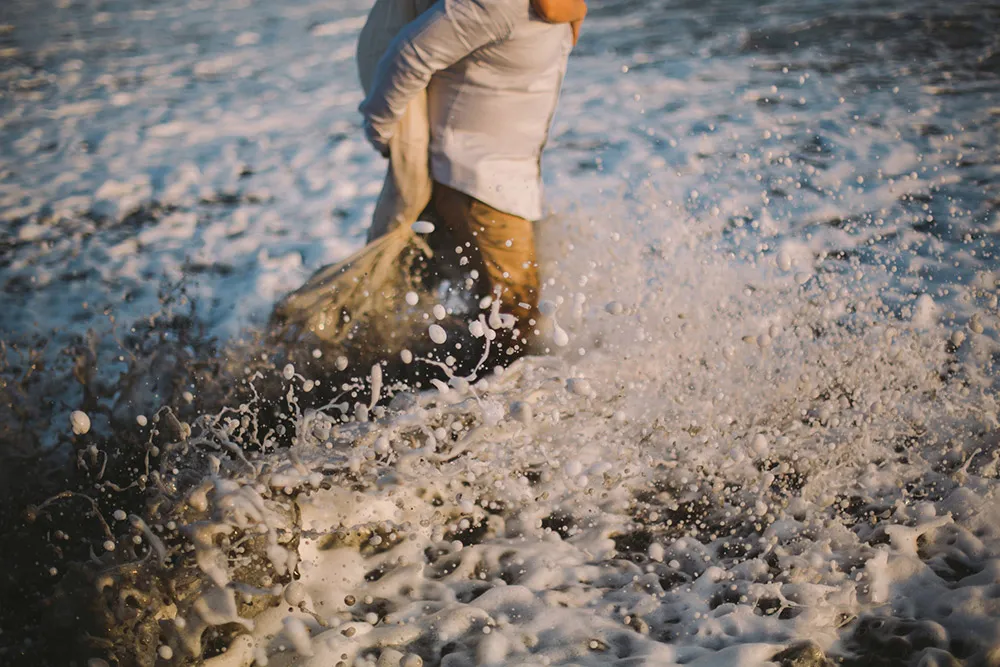 Photo by Fire Wood and Earth. theweddingnotebook.com