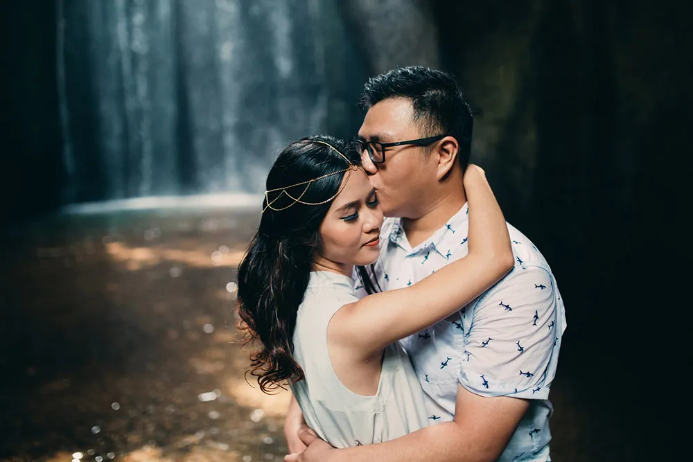 Photo by Fire Wood and Earth. theweddingnotebook.com