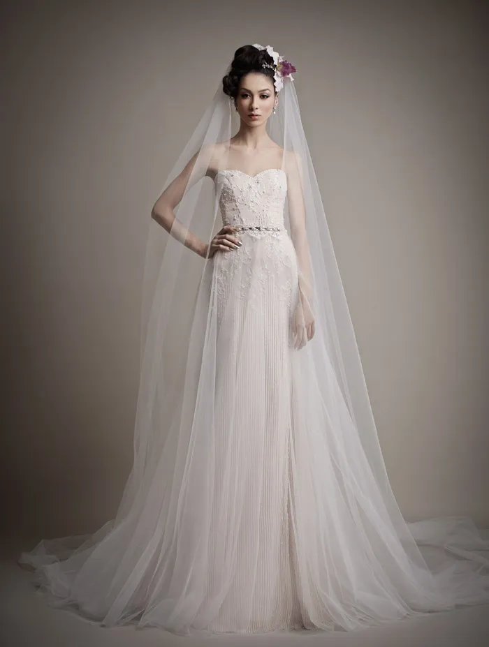 Melisse - Ersa Atelier 2015 Collection. theweddingnotebook.com