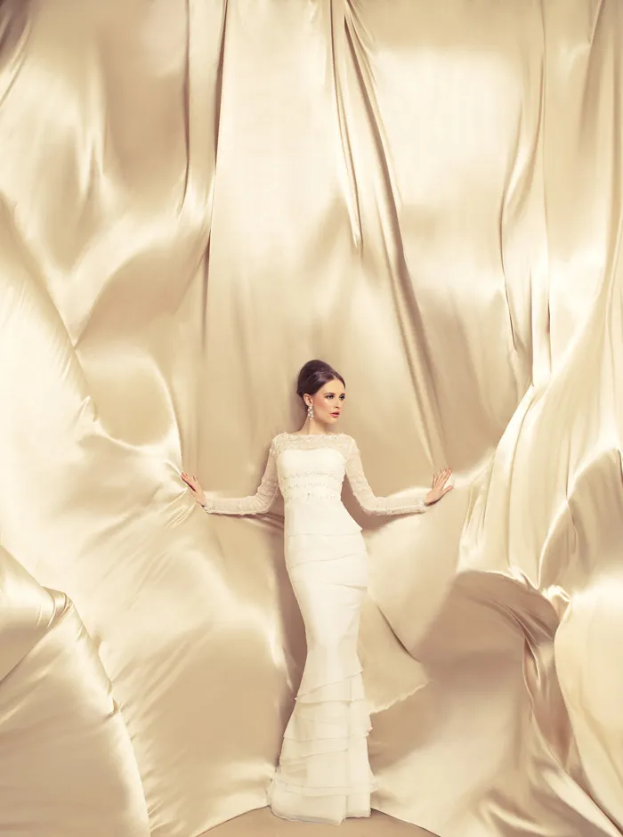 Innai Red – Ethereal Whites Collection. theweddingnotebook.com