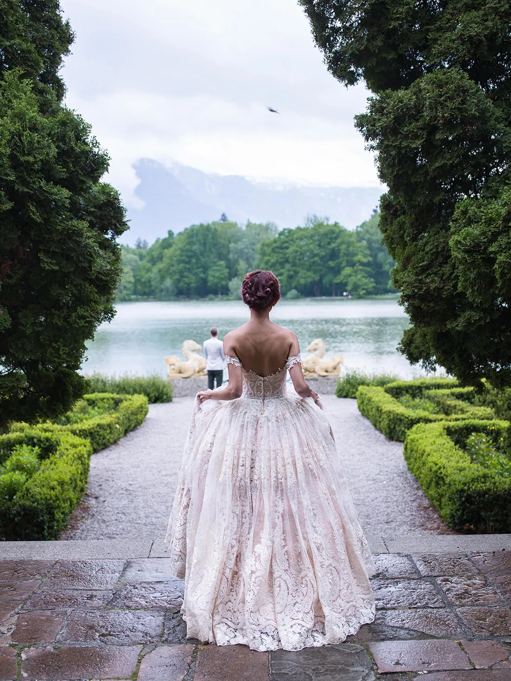 Photography by Sunrise Greece. theweddingnotebook.com