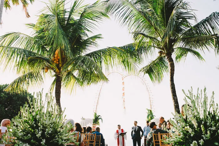 Photo by Diktatphotography. theweddingnotebook.com