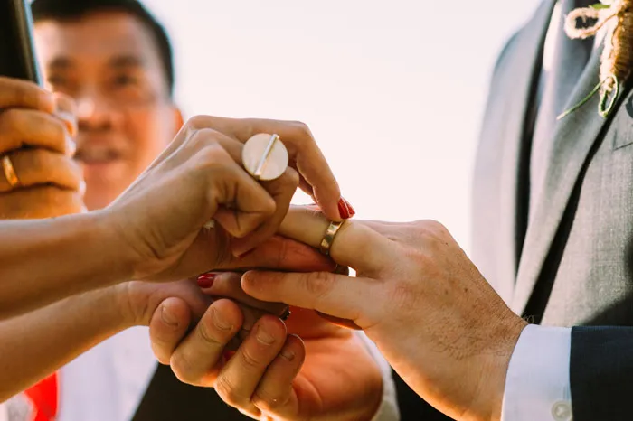 Photo by Diktatphotography. theweddingnotebook.com