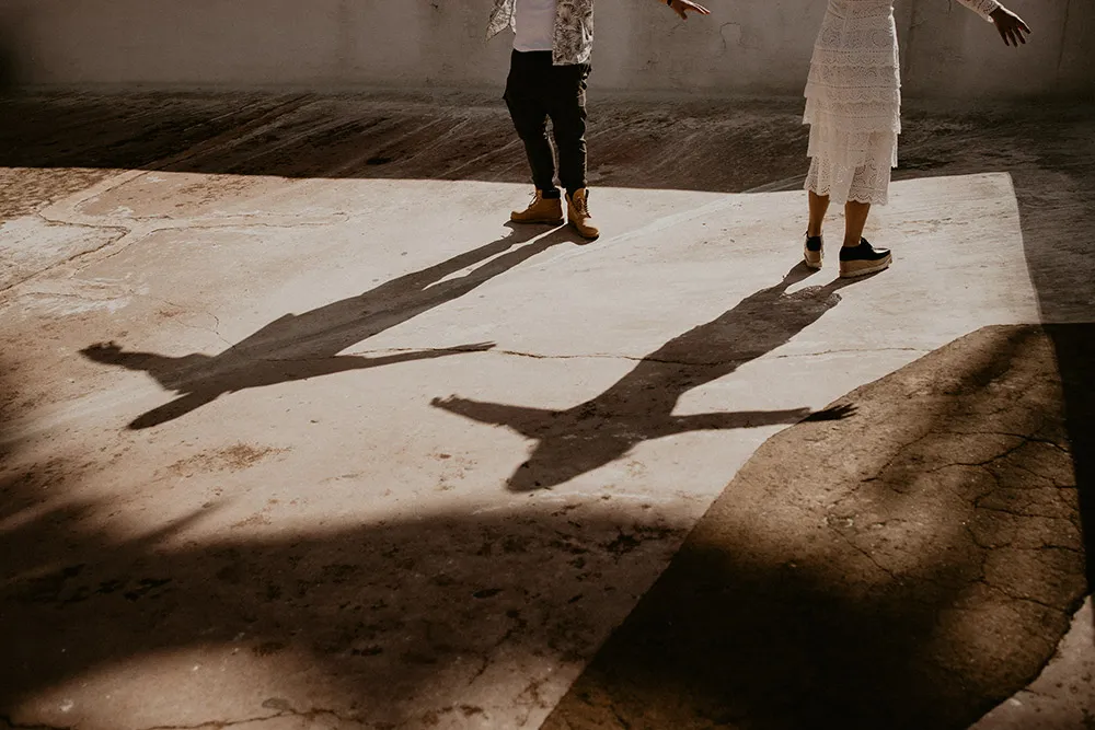 Photo by Sanren Studio. theweddingnotebook.com